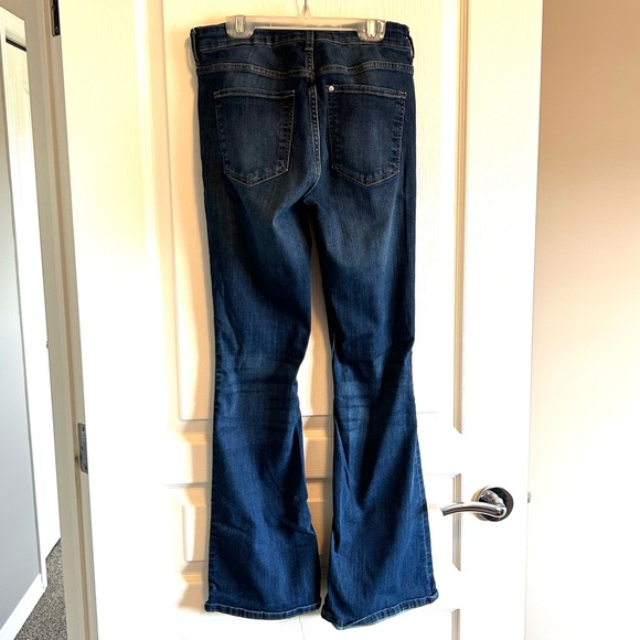 H&M High Rise Flare Jeans - Picture 4 of 4